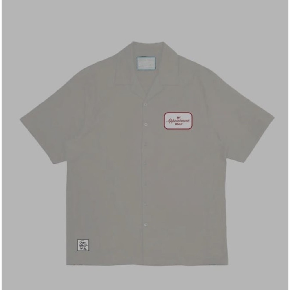 BY‎ APPT ONLY SERENE LIGHT GRAY BUTTON UP NWT large